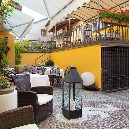 阿尔伯格安提卡洛坎达酒店