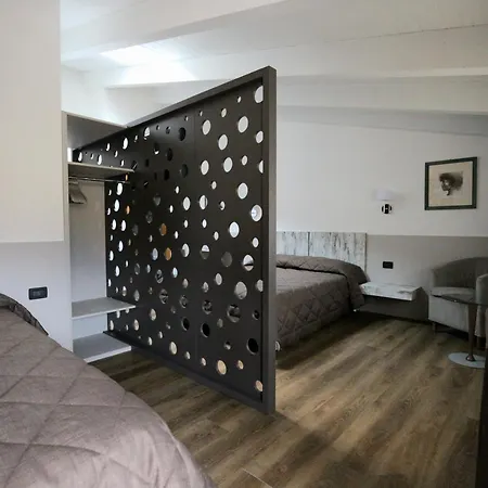 فندق Antica 3*