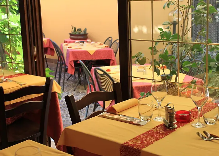 Hotel Antica 3*
