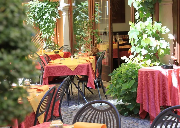 Hotel Antica 3*